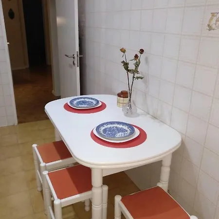 Apartamento Cs Caldas * كالداس دا راينها